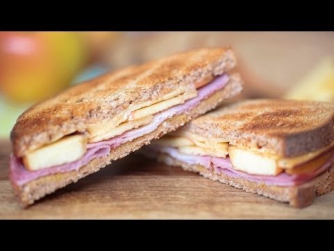 Apple Gouda Grilled Cheese Recipe | Sandwich Ideas | Between the Bread