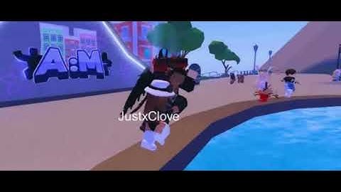 Dancing with random people in Animations Mocap