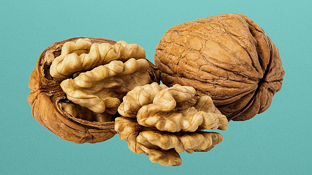 فوائد الجوز وأهميته لصحة الدماغ والقلب