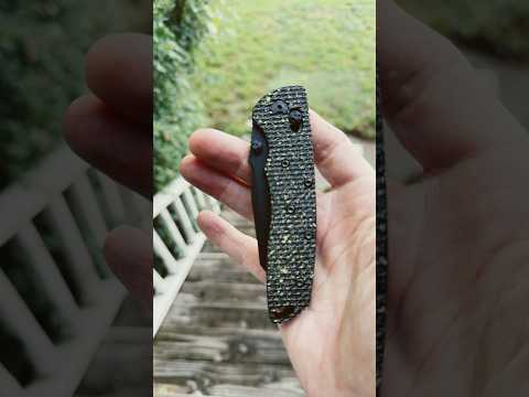Hogue Deka V1 with OG Scales.