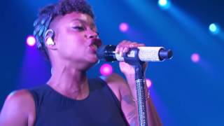 Fitz and The Tantrums - Out Of My League (Live on the Honda Stage at the iHeartRadio Theater LA) Resimi