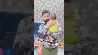 Bachhe ko dakar dilane ka sahi tarika 🍼 Baby Burp Tips #shorts #babycare