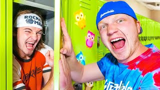 13 Ways To TROLL Your CLASSMATES! School Pranks! 13 Ways To TROLL Your CLASSMATES! School Pranks!