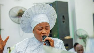 PURE HYMNAL MINISTRATION BY TOLULOPE BEULAH SAMSON (TBS) AT HYMNAL NIGHT 4.0