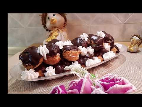 PROFITEROLES ALL'AMARENA E CIOCCOLATO