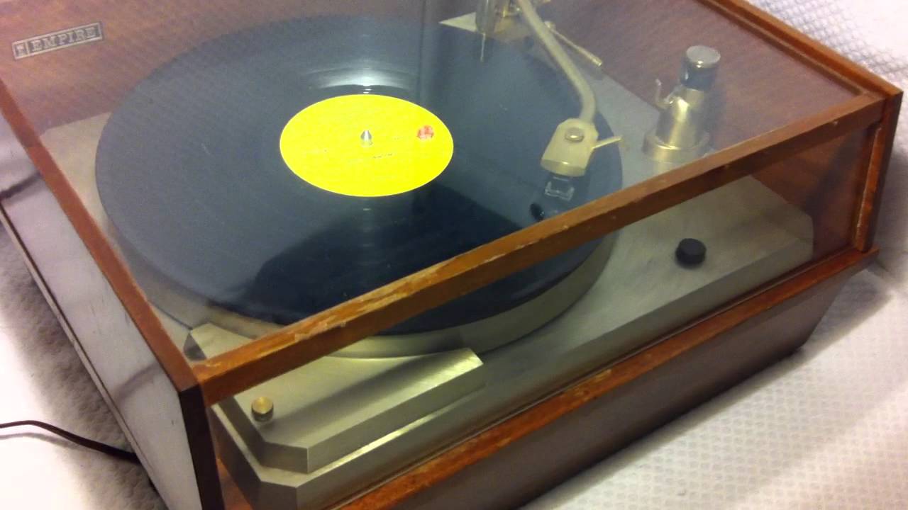 Empire 598 Troubador Turntable Record Player - YouTube