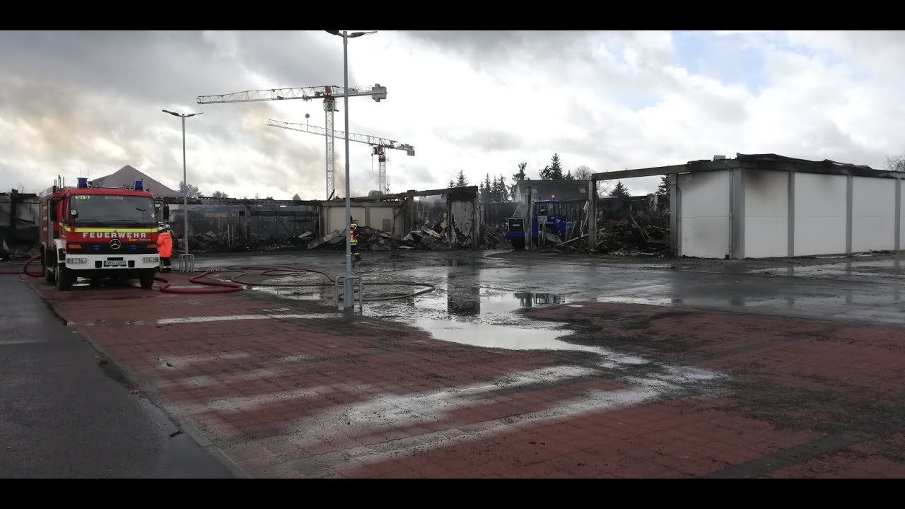 Hohen Neuendorf Nach dem Brand auf dem LidlGewerbehof YouTube