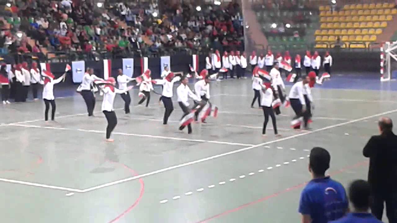 استعراض ولا اى كلام