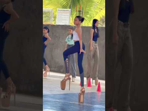 Walking Fearlessly In High Heel Glory Highheel Highlights Fyp Model Heels Shoes Fashion