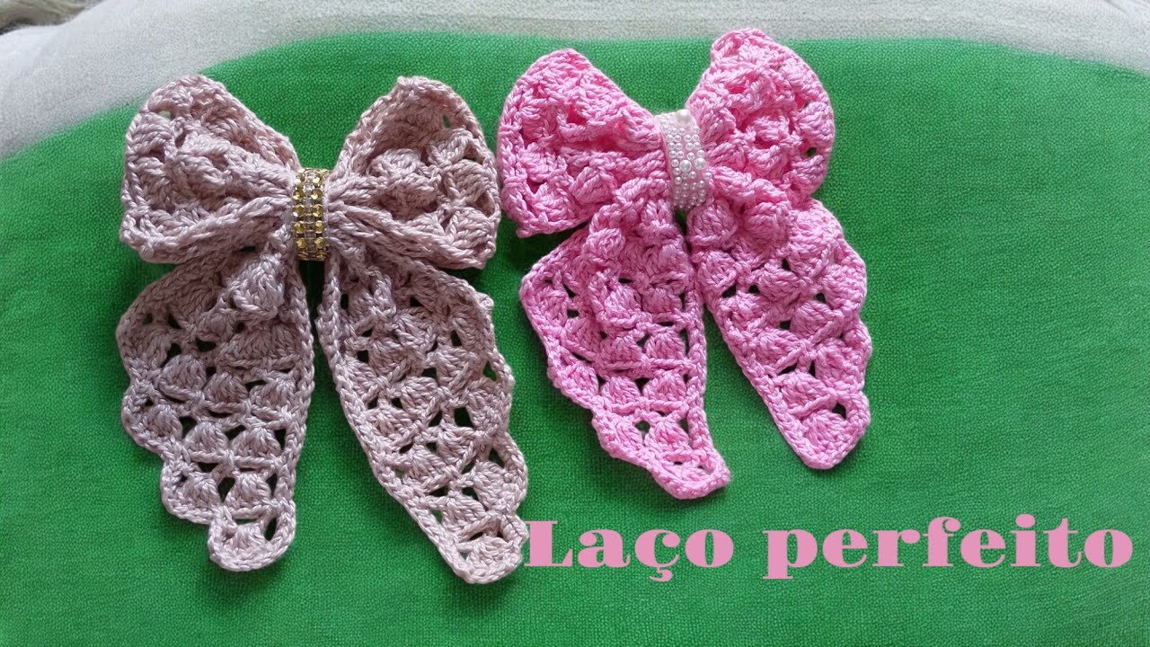 Laço de crochê para cabelo