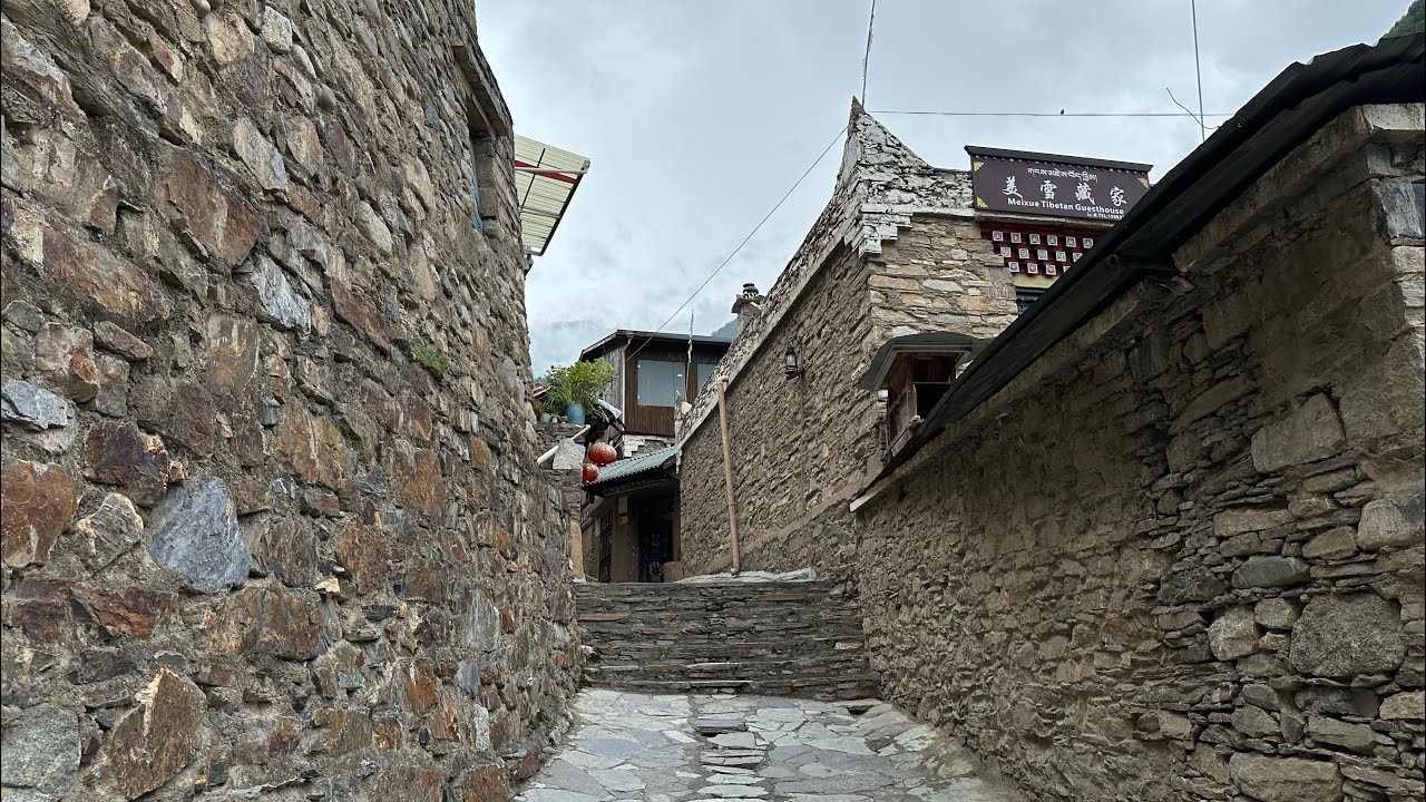 Li County Chinese Landscape Village: Ganbao Tibetan Village, Li County, Sichuan ...