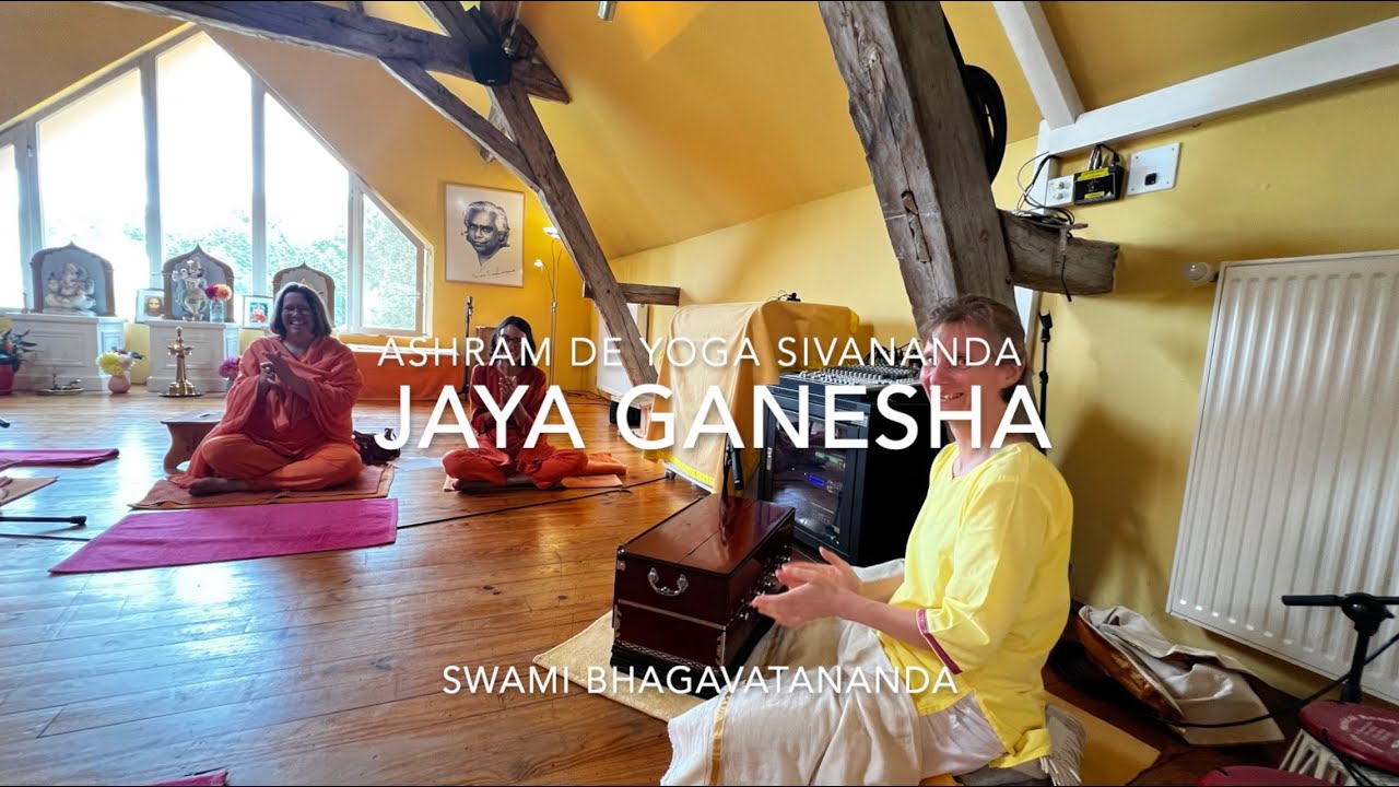 Sivananda Daily Chants, Jaya Ganesha with Swami BHAGAVATANANDA