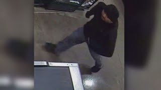 Suspect turns himself in after allegedly shooting someone outside Dallas grocery store