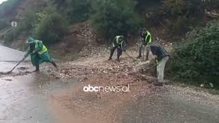 Reshje Të Dendura Shiu Në Kurbin. Disa Fshatra Të Bllokuara, Vështirësi Në Rrugë Për Automjetet