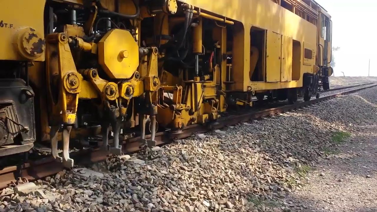 Track machine of Pakistan railway is working YouTube