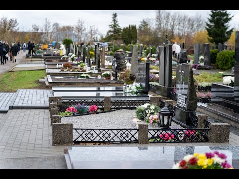Vyriausybė siūlys Seimui didinti laidojimo pašalpą iki 770 eurų