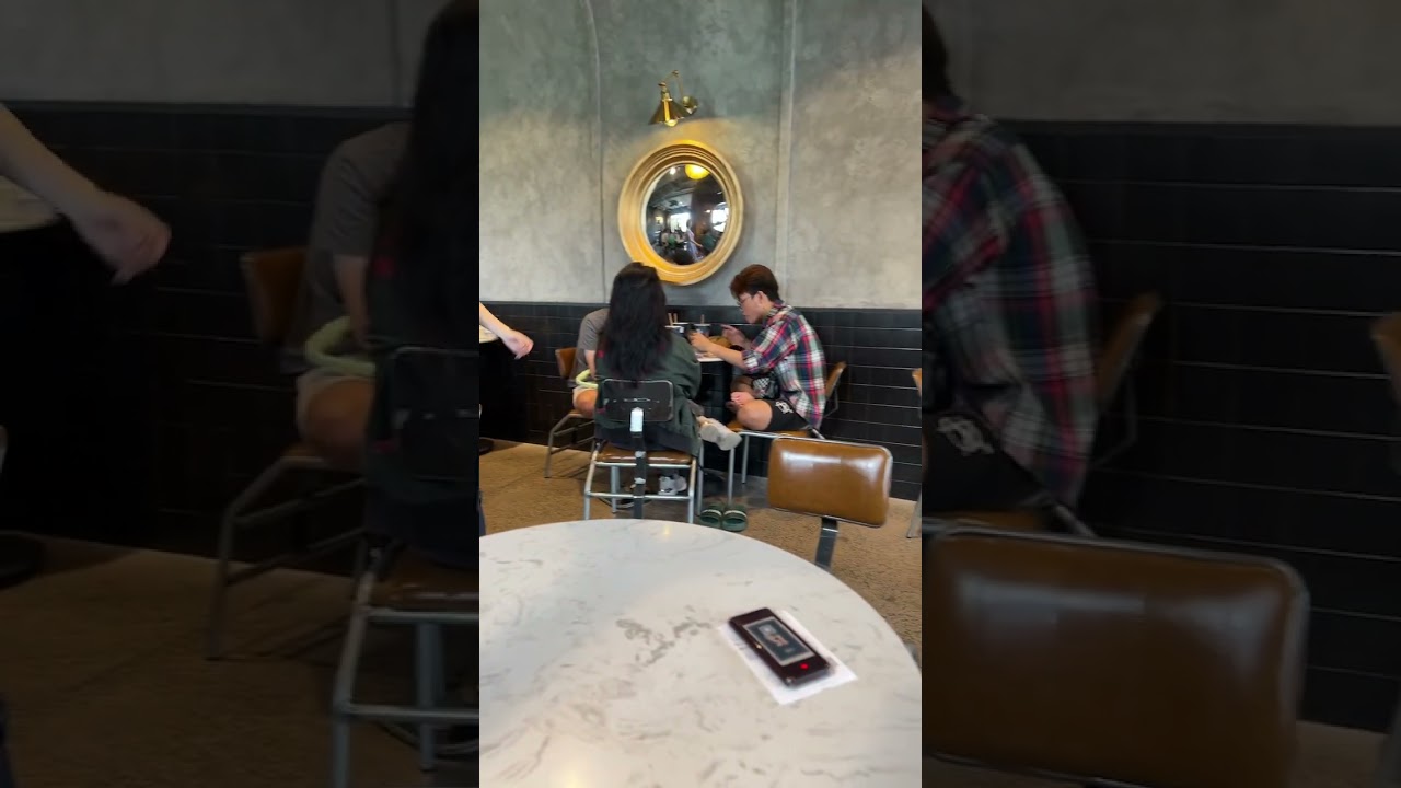 The most beautiful coffee shop in Saigon - Videos Diary 