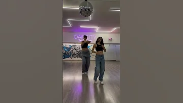 نور عريضة تستعرض رقصها مع ابنتها آيلا نور عريضة نورعريضة مشاهير العرب لبنان Nourarida هواكم 