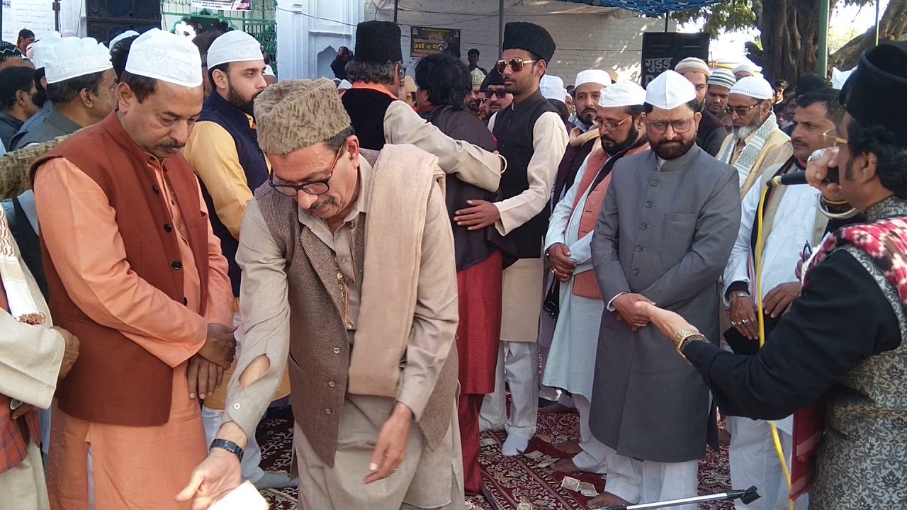 Haal E Dil Kisko Sunayen Ap Ke Hote Hue, Ali Waris Qawwal @ Urs E Haqqaniya Asiwan Sharief