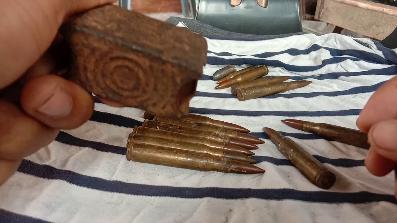 Full rusty rounds of M1Garand - YouTube