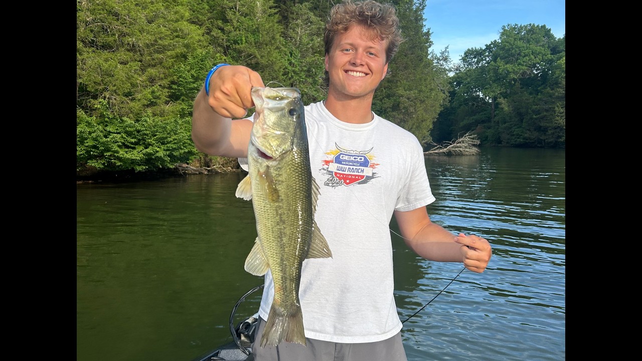 Catching Big Bass on Old Hickory