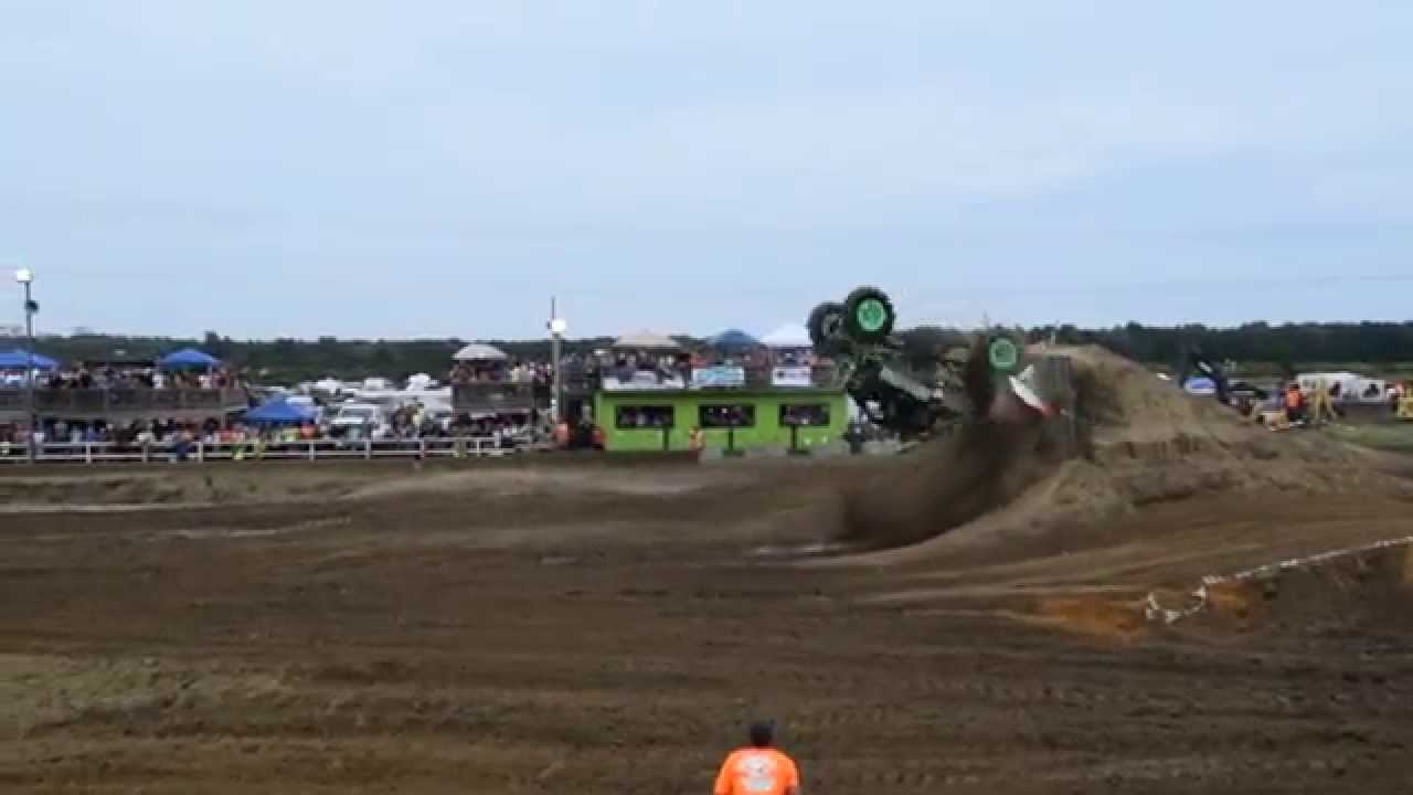 Cory Rummell pulling off intense back flip in a Mega Truck 9/12/15 ...