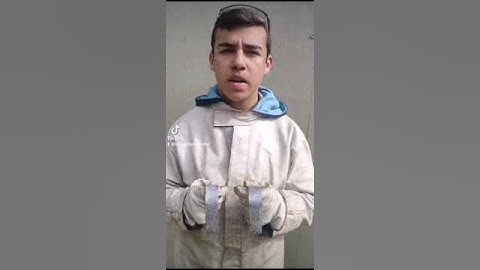 Alexander Aravena presentando su calificación en Posición 3G para proceso de soldadura SMAW.