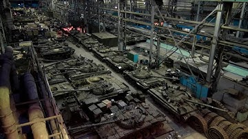 VŨ KHÍ NGA: Xem quá trình "hồi sinh" xe tăng T-72B3 cũ, hỏng tại thành phố xe tăng Uralvagonzavod