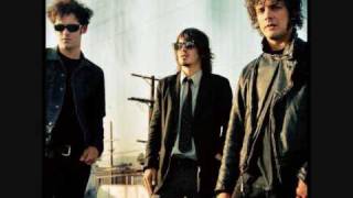 Video thumbnail of "Black Rebel Motorcycle Club - Beat The Devil's Tattoo"