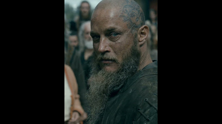 Bjorn's entry during Ragnar's speech 🥶🔥 | Vikings #shorts