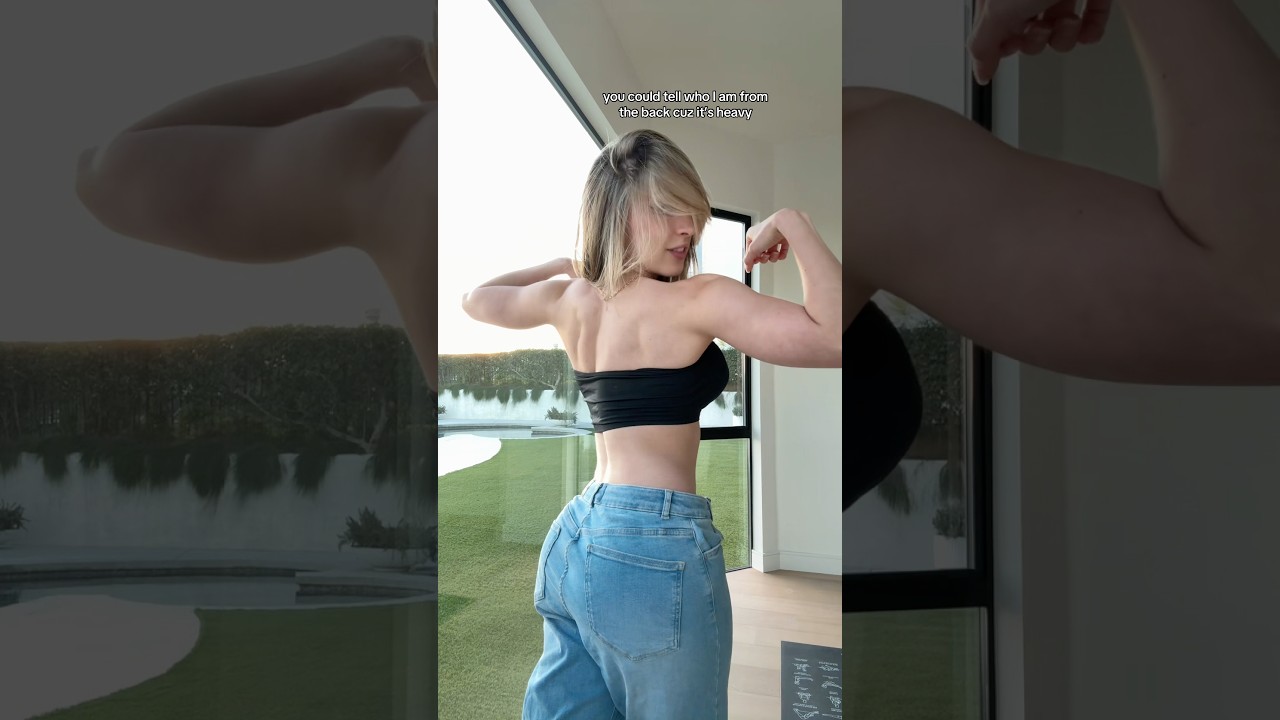 Different version of this trend? 🙈 #gymgirl #gymmotivation #fitness