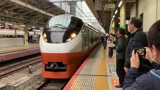 E657系K5編成オレンジ色特急ときは63号勝田行きとして東京駅9番線を発車するシーン