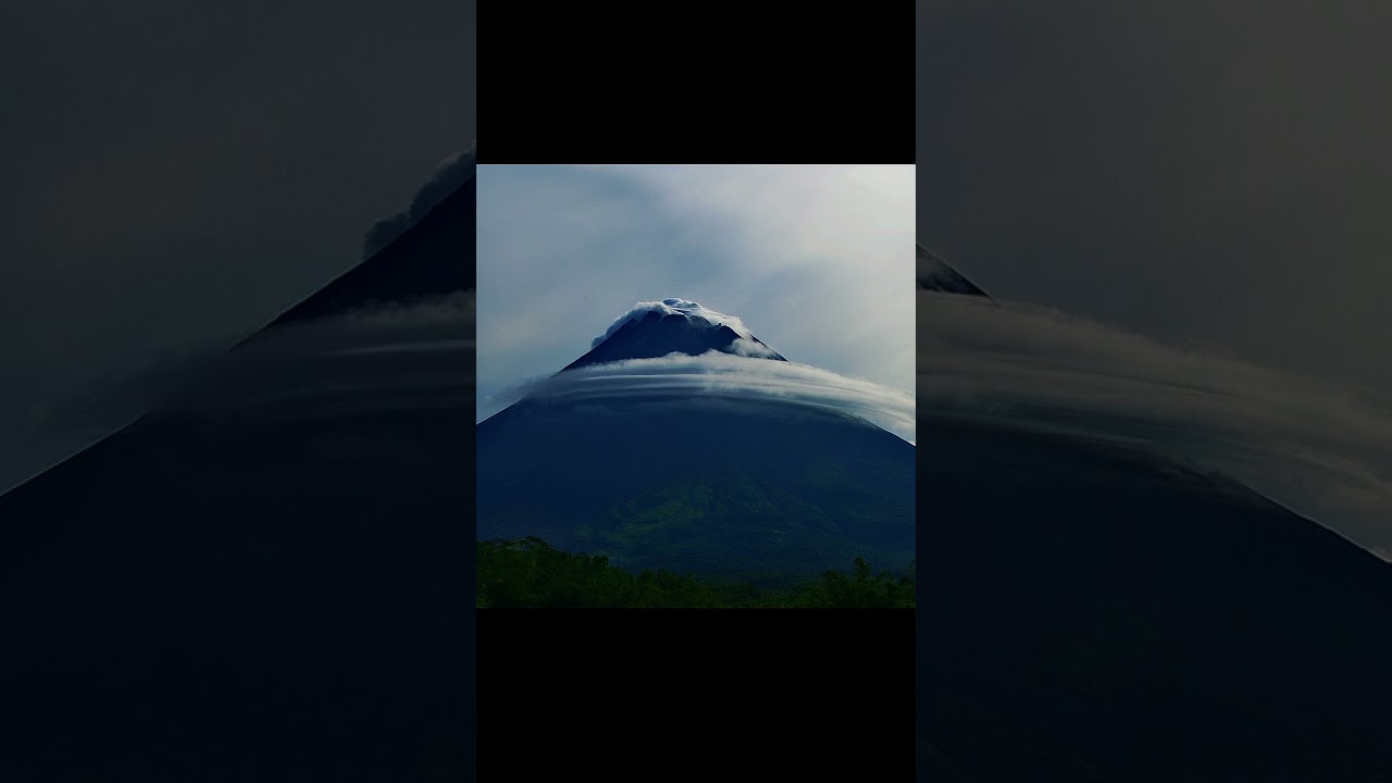 LIVE Gunung Merapi 21 April 2025 