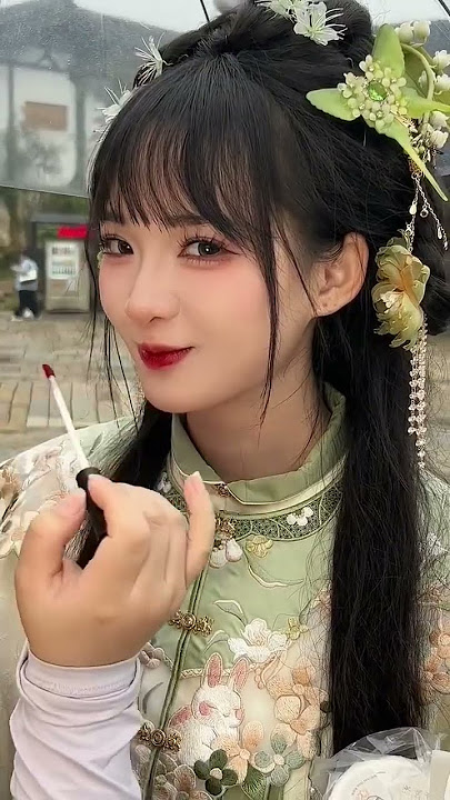 Hanfu - LiLi Zai so cute 🌸 (23) #short #mynhancotrang#gaixinh #shortsvideo #cotrang