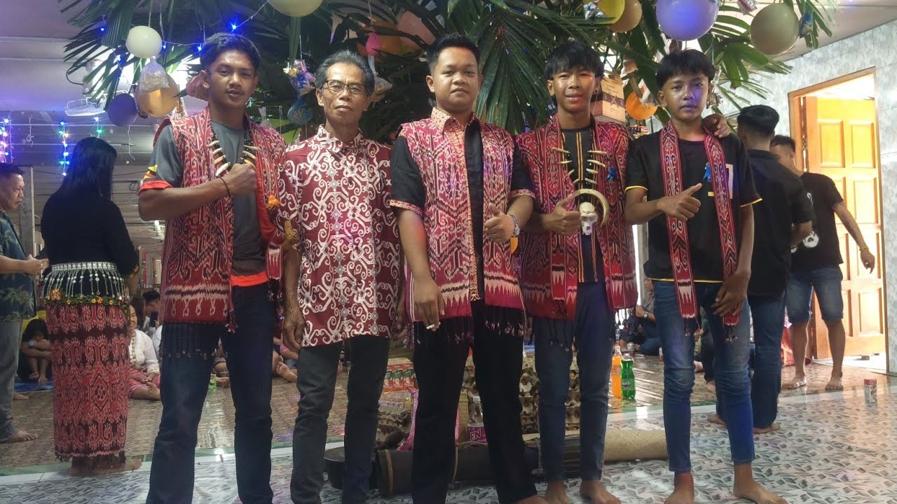 🎉[Part 5] Gawai Dayak 2025 – Rumah Panjang Melanjan! Pengawa Betundi Bebuti Bepekit😁🎉