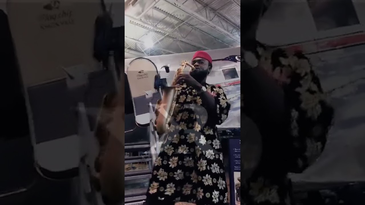 Francis ONAH Live Performance Afrobeat Jazz Instrumental