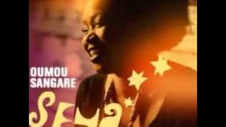 OUMOU SANGARE - Iyo Djeli