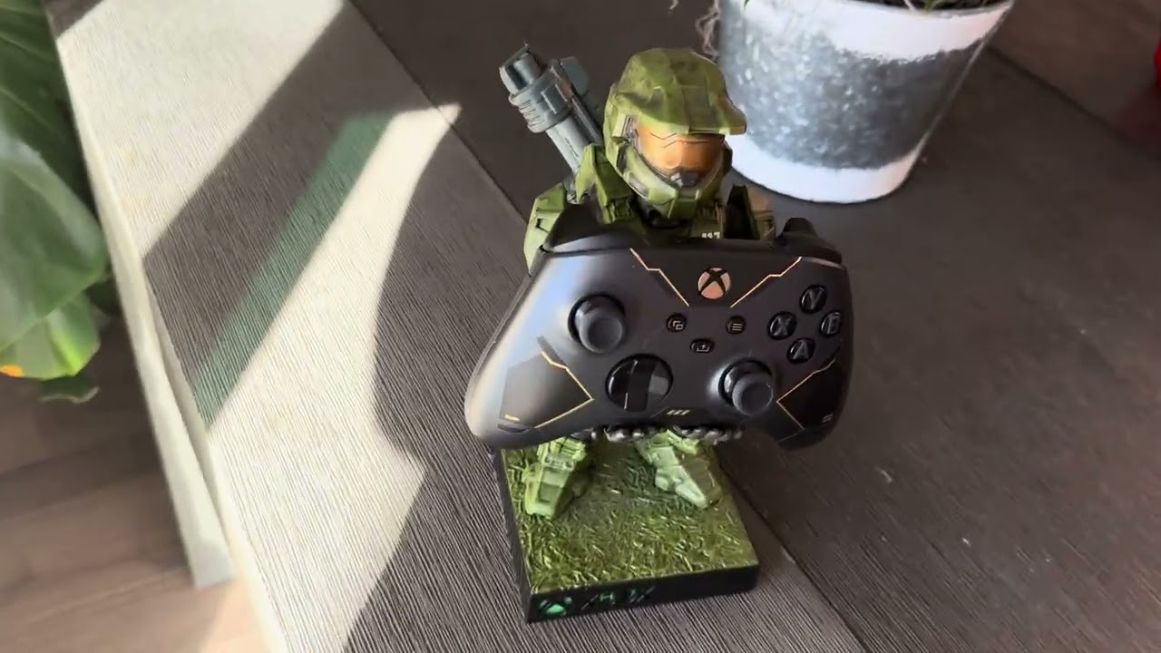 Halo Master Chief Cable Guys Holder Review 🎮 Sturdy, Stylish & Functional