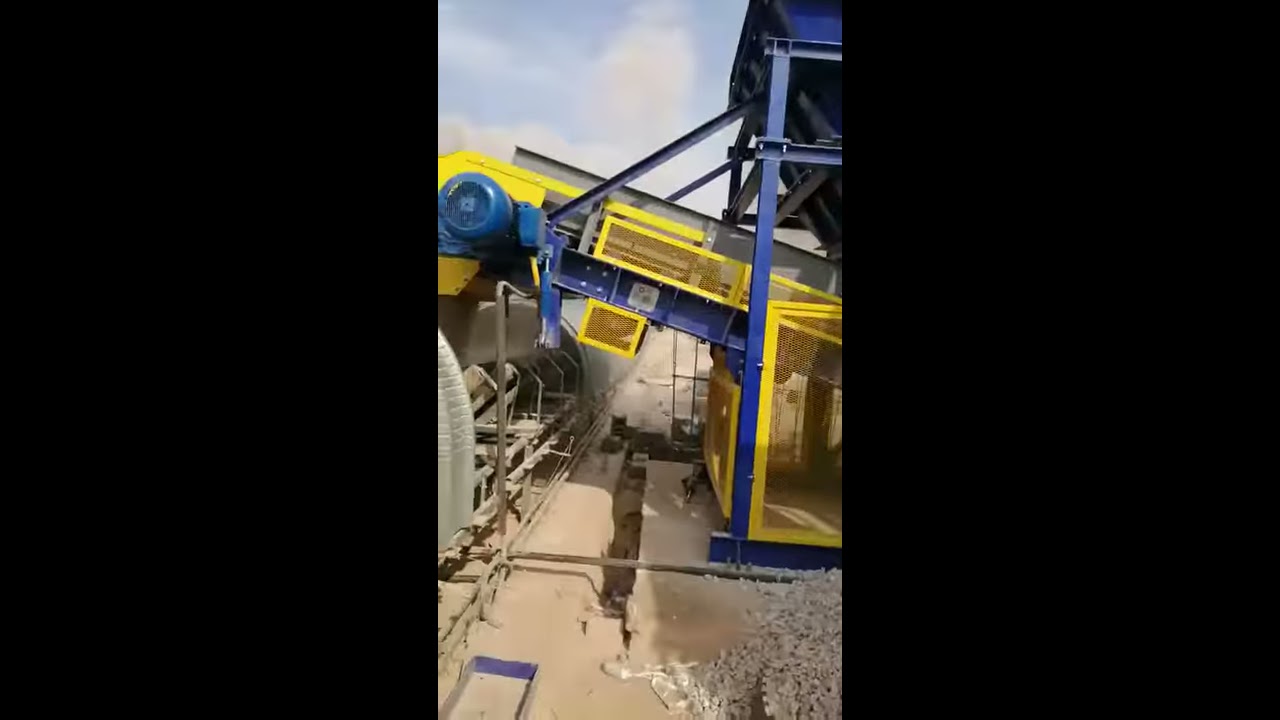Alex Fort Worth Front End Loader Feeder Belt Unloading أليكس فورت سير منظم