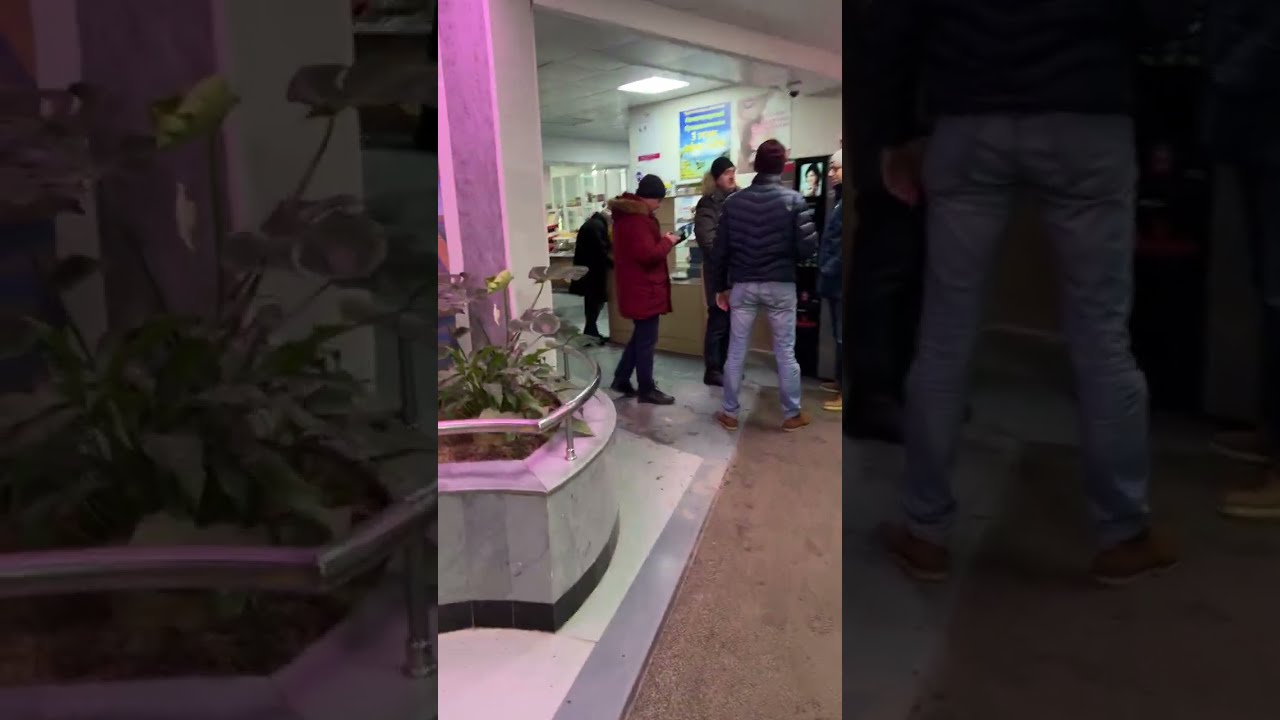 Алексеевская 26, Вход в БЦ