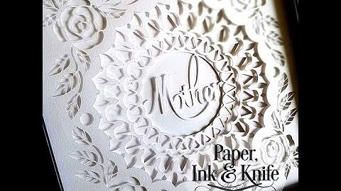 Add custom text to a shadowbox layer using Cricut Design Space