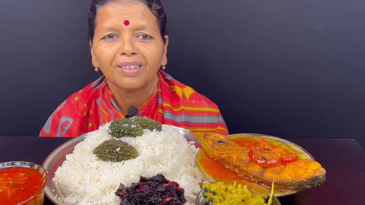 BIGBITES, EATING RICE WITH CHITOL MACHER KALIA,CHALKUMRO GHONTO,HUGE ।।