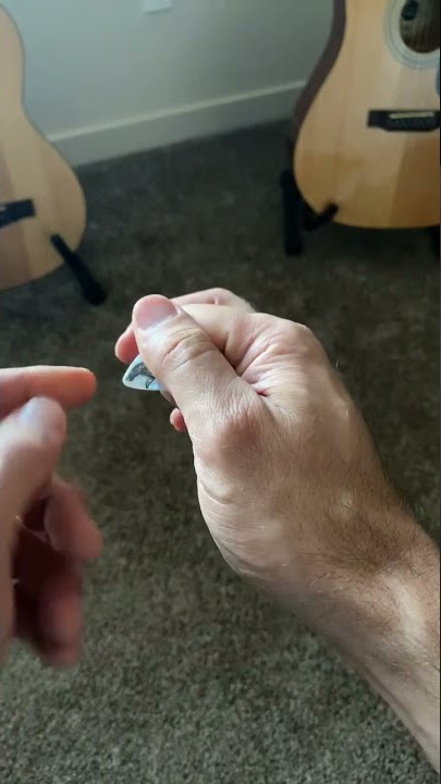 Don’t hold the guitar pick like this