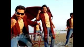 Ninaithale Inikkum - Nanbanai Partha song