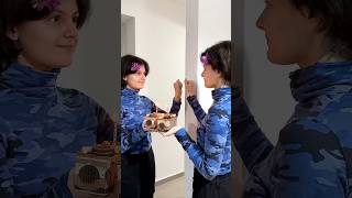 “Wait… That’s NOT Her Reflection! 😱”