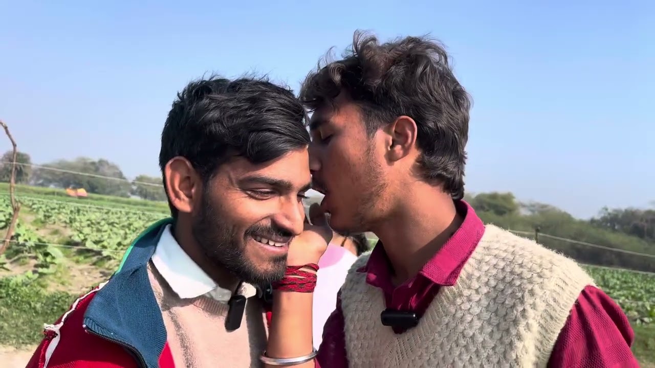 भाई भाई का हगमा#comedy #funnujokes #funny #reels #jokes 