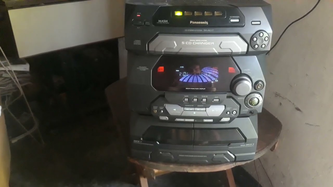 Panasonic SC-AK17 (Italo Disco, probando casetera) - YouTube