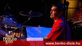 Video thumbnail of "I Wonder Who's Kissing Her Now - BENKO DIXIELAND BAND"