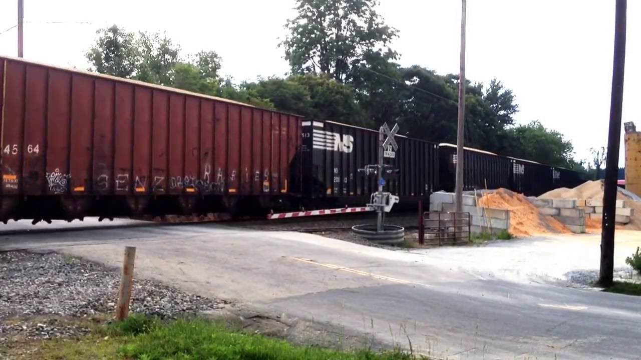 Norfolk Southern radio traffic and calling signals Train 135 YouTube