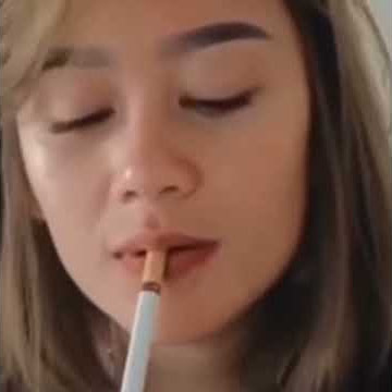 Story wa mbak adella wulandari